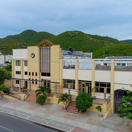 Hotel Sansiraka Suites By Geh Suites سانتا مارتا المظهر الخارجي الصورة